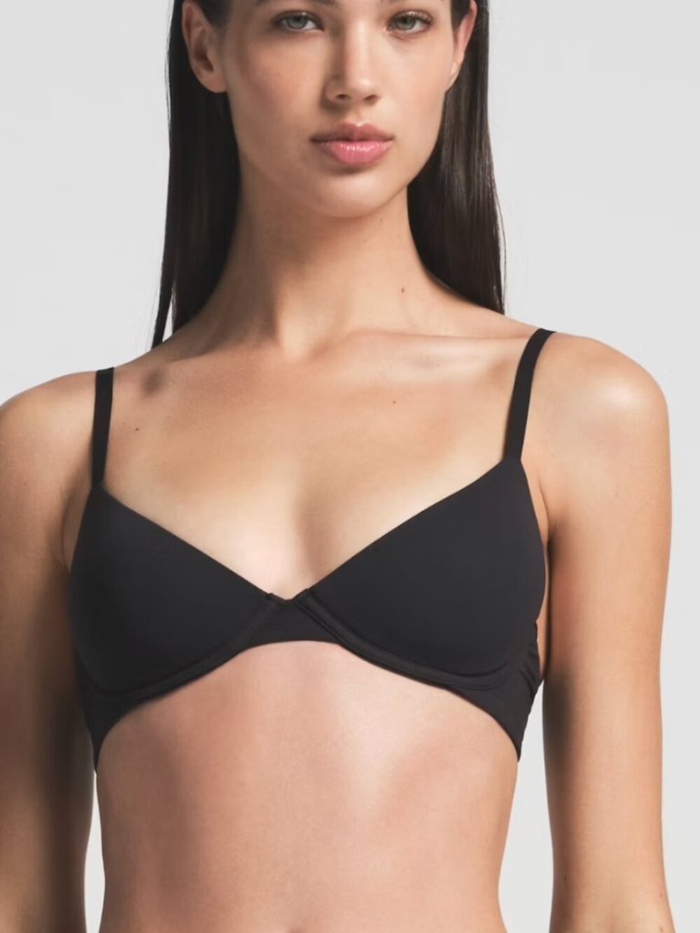 Skims Fits Everybody Plunge Bra